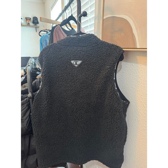 Champion | Black‎ Sherpa Zip-Up Vest | Cozy Fleece Layer | Size Large - Picture 8 of 9